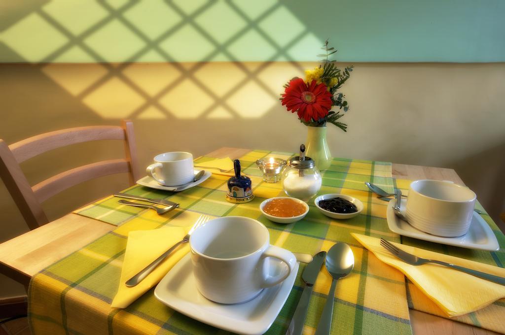 La Casa Di Donn'Amelia Acomodação com café da manhã Molina  Exterior foto